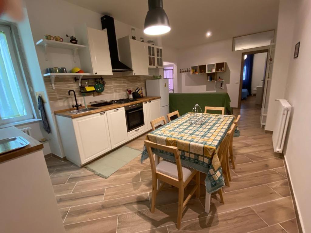 Casa Vacanze Nuanua Trieste Ngoại thất bức ảnh